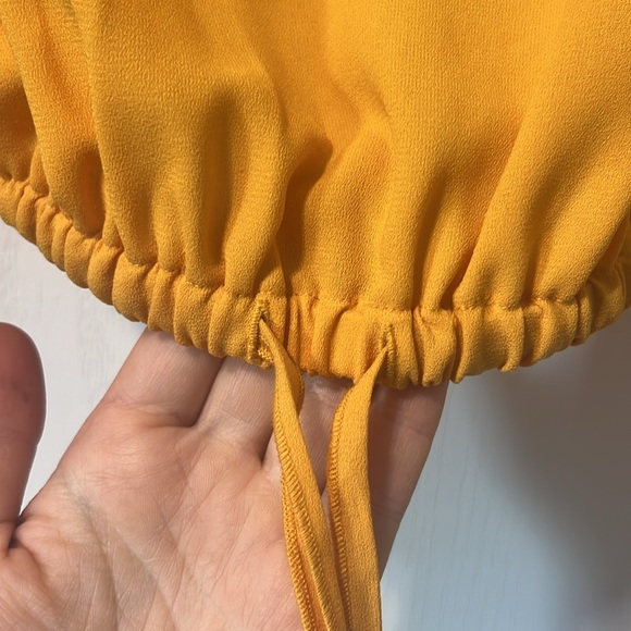 Wilfred off shoulder top - Picture 3 of 4